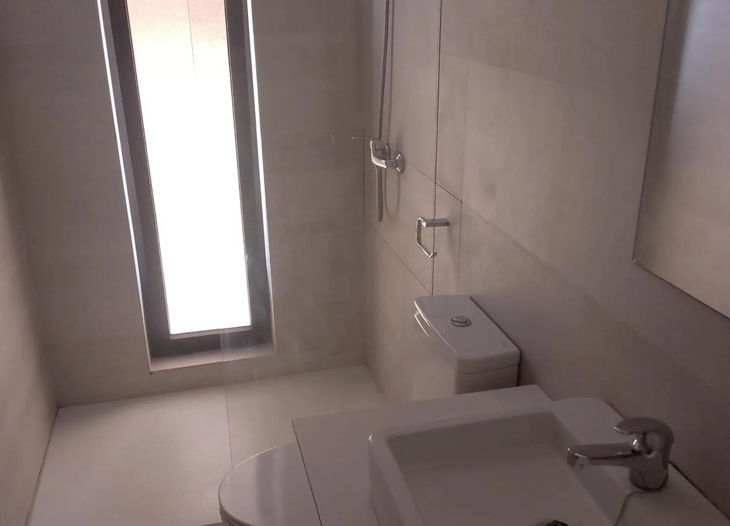 Apartament T1 Da Marilia Fonte Frances , Terceiro Piso A Esquerda Mindelo